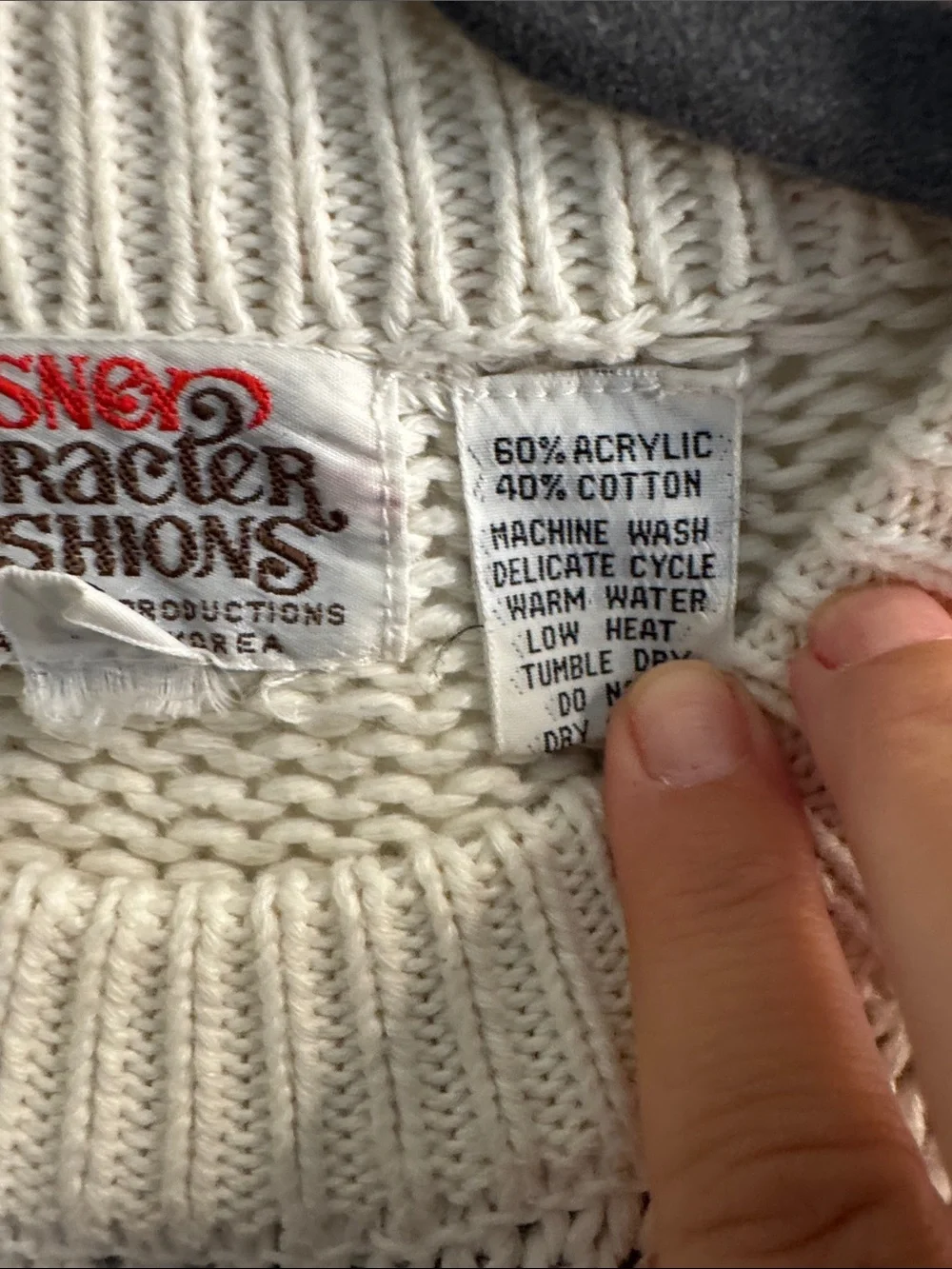 VTG Disney Cream Crewneck Sweater with Mickey Mouse Graphic Needle Point!